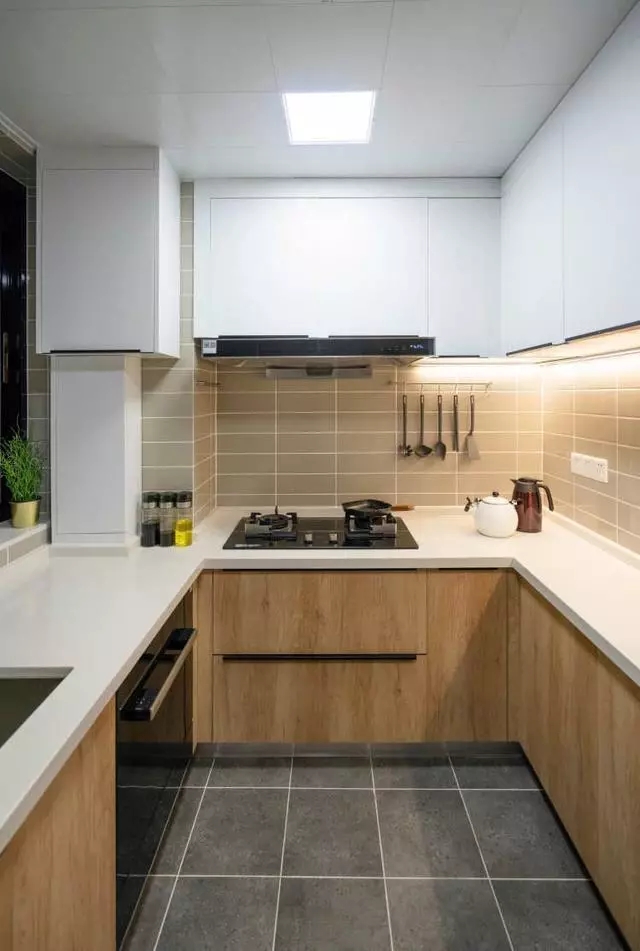 [裝修案例]95平米老房翻新舊房改造，讓凌亂空間瞬間變的整潔收納功能